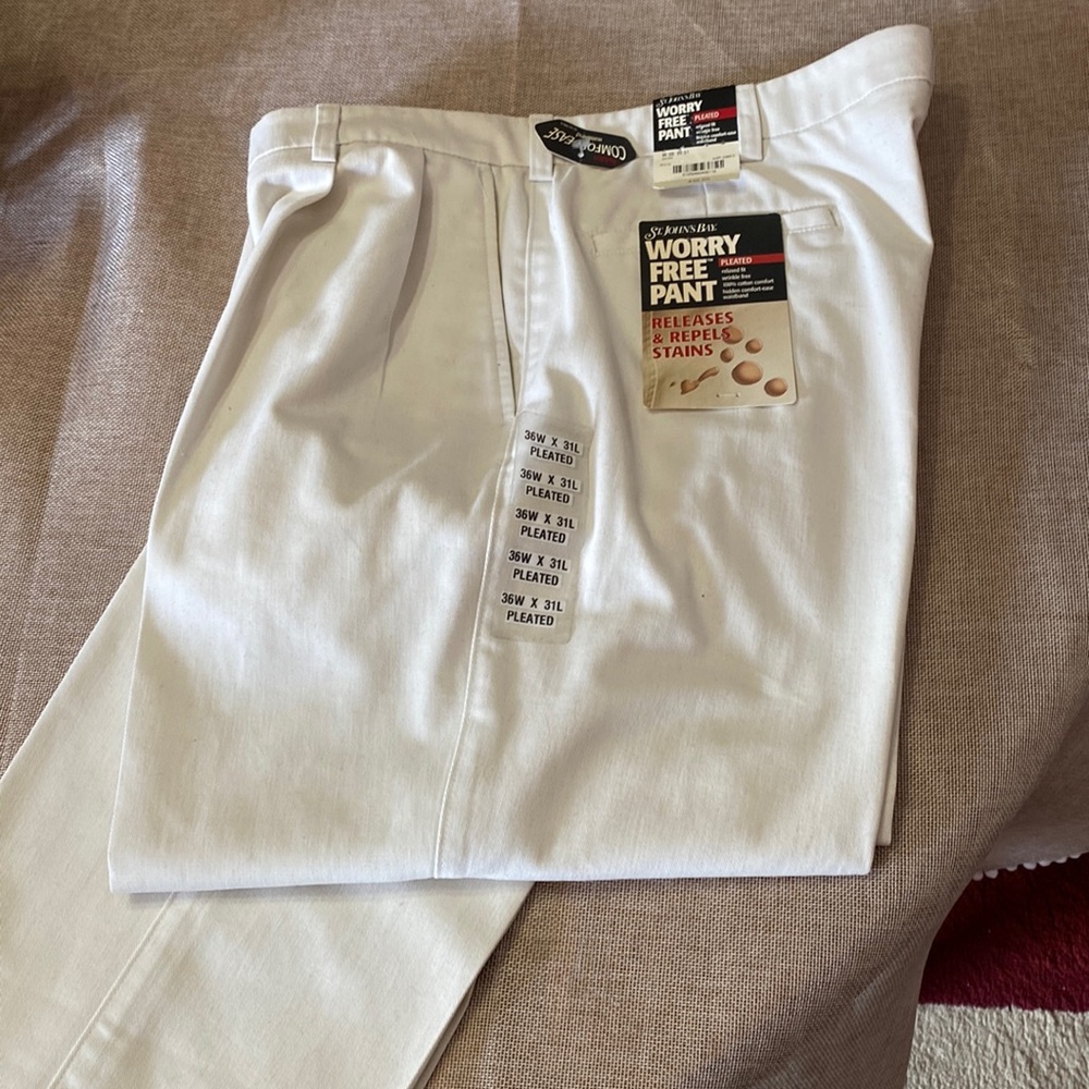 Men’s casual pants 36x 31 brand new with tags